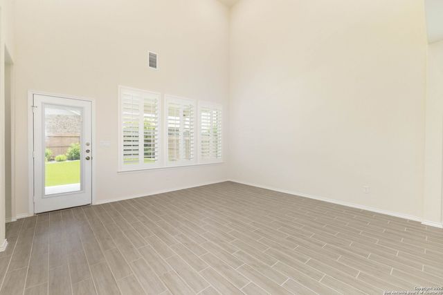 353 Aberdeen, Boerne, TX 78015