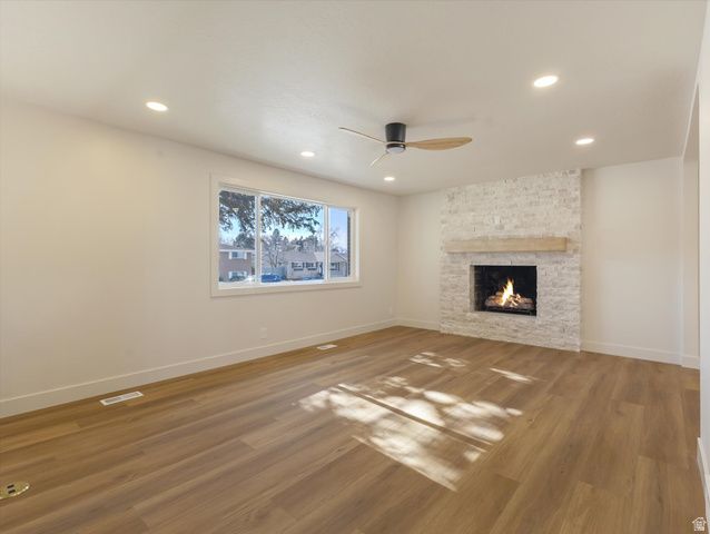 2095 E ROLLING KNOLLS WAY, Salt Lake City, UT 84121