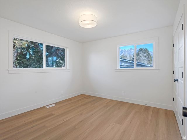 2095 E ROLLING KNOLLS WAY, Salt Lake City, UT 84121