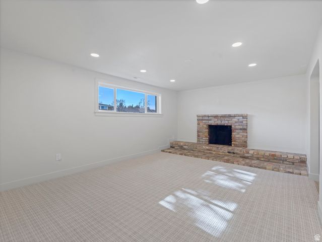 2095 E ROLLING KNOLLS WAY, Salt Lake City, UT 84121
