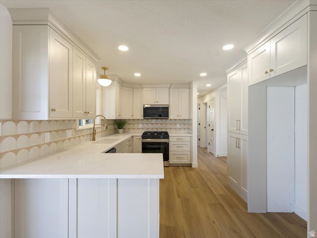 2095 E ROLLING KNOLLS WAY, Salt Lake City, UT 84121