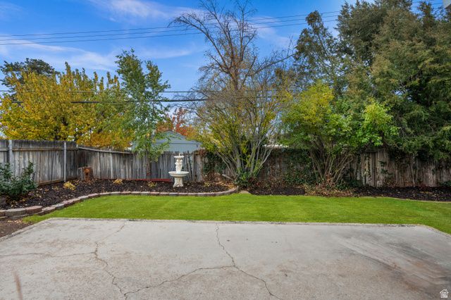 2095 E ROLLING KNOLLS WAY, Salt Lake City, UT 84121