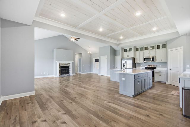 904 Kenblue Lane, Richmond, KY 40475