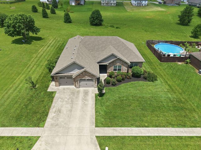904 Kenblue Lane, Richmond, KY 40475