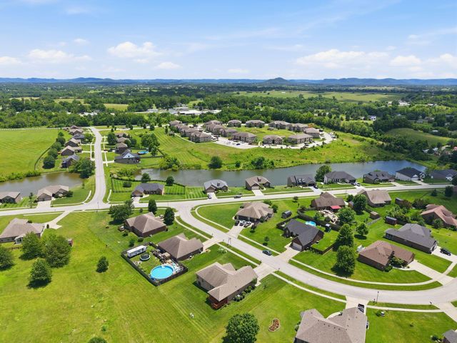 904 Kenblue Lane, Richmond, KY 40475