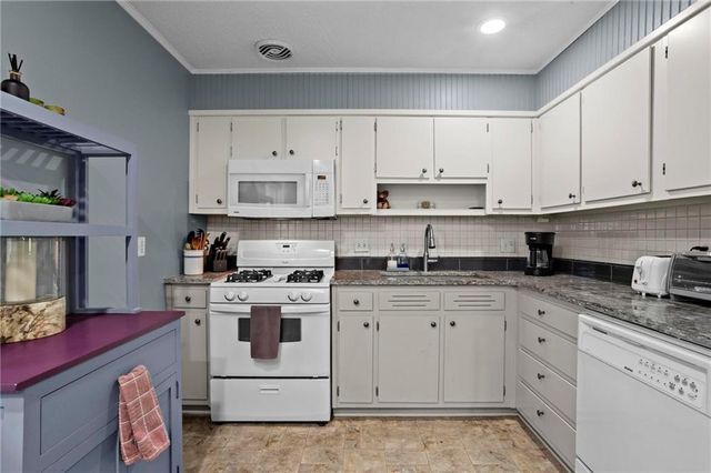 3361 Pawnee Trail SW, Marietta, GA 30060