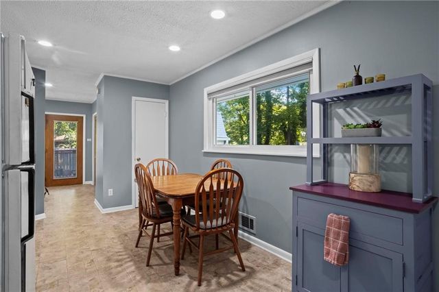 3361 Pawnee Trail SW, Marietta, GA 30060