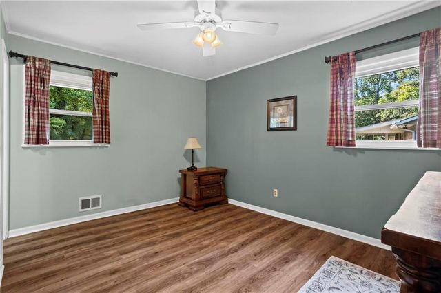 3361 Pawnee Trail SW, Marietta, GA 30060