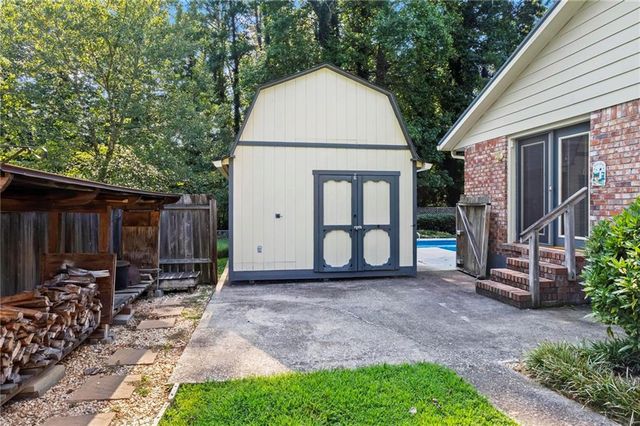 3361 Pawnee Trail SW, Marietta, GA 30060