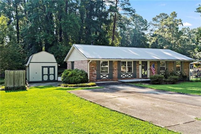 3361 Pawnee Trail SW, Marietta, GA 30060
