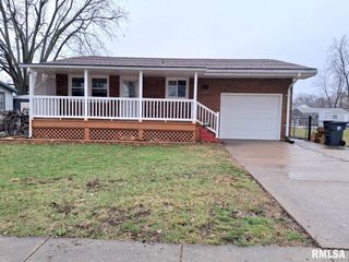 336 N 14TH Street, Canton, IL 61520