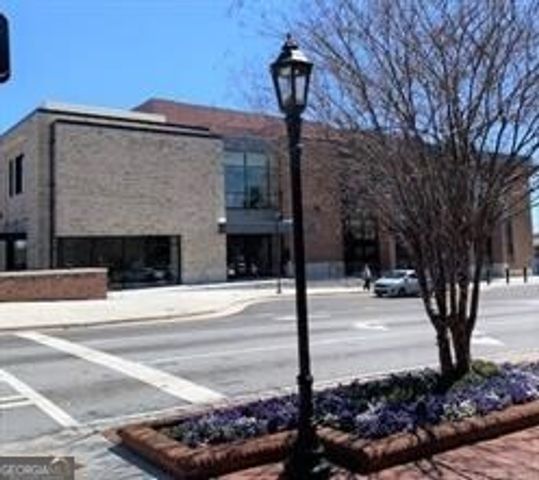547 Rebecca Street, Lawrenceville, GA 30046