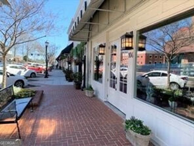 547 Rebecca Street, Lawrenceville, GA 30046
