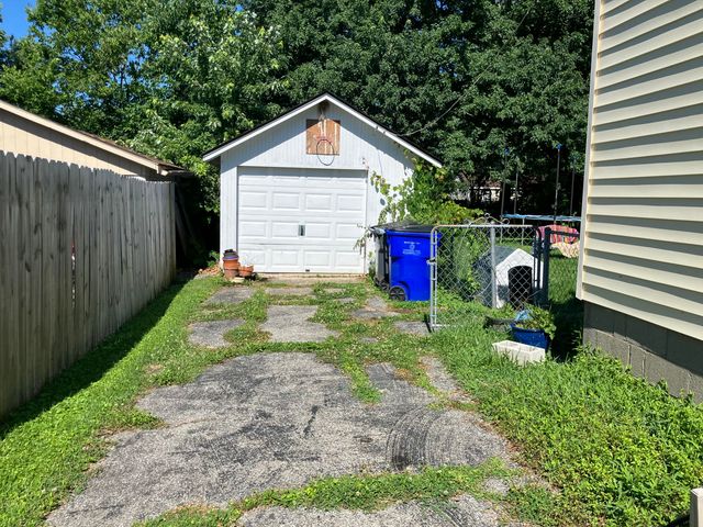 211 Hillcrest Avenue, Lexington, KY 40505