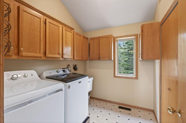 26987 Bayshore Drive NW, Isanti, MN 55040