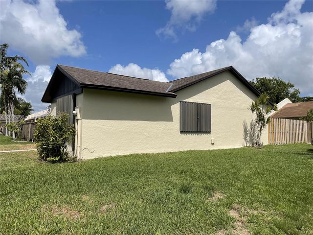 1447 Towhee Street, Homestead, FL 33035