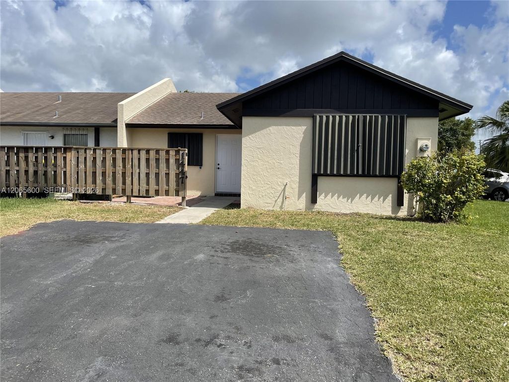 1447 Towhee Street, Homestead, FL 33035