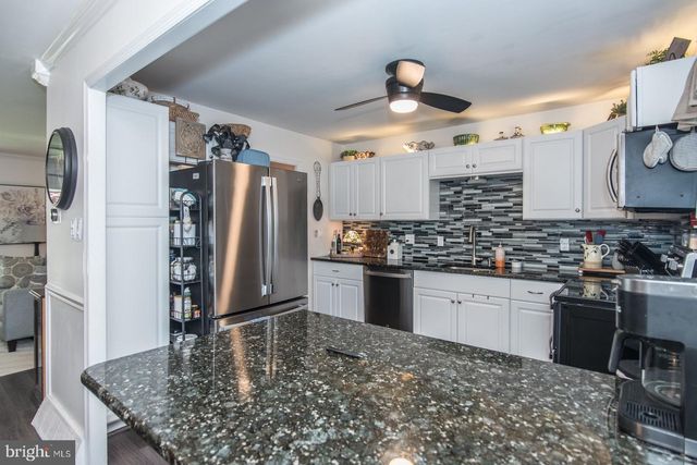 2350 LENNI RD, Aston, PA 19014