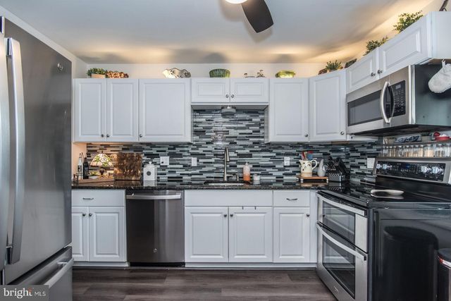 2350 LENNI RD, Aston, PA 19014