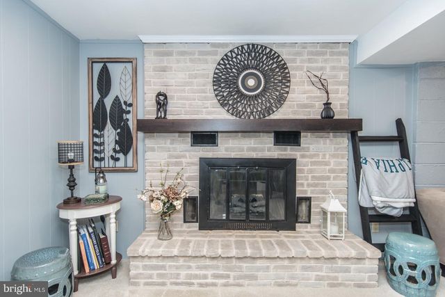 2350 LENNI RD, Aston, PA 19014