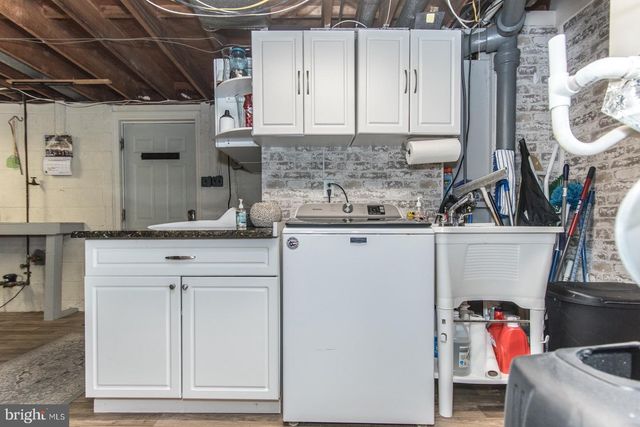 2350 LENNI RD, Aston, PA 19014