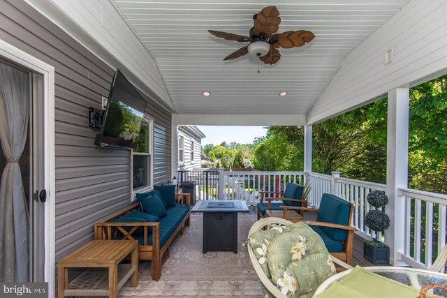 2350 LENNI RD, Aston, PA 19014