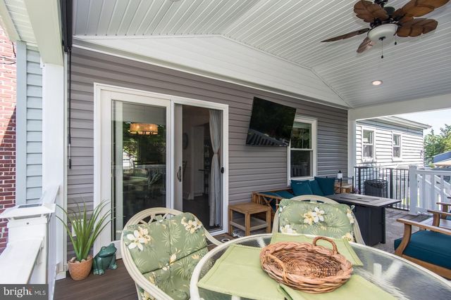 2350 LENNI RD, Aston, PA 19014