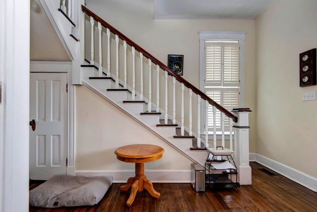 531 E Division Street, Springfield, MO 65803