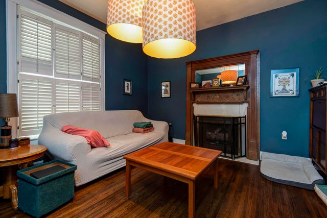 531 E Division Street, Springfield, MO 65803