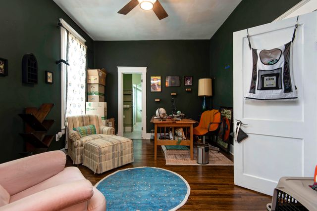 531 E Division Street, Springfield, MO 65803