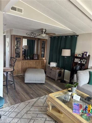 1731 W Lambert 62, La Habra, CA 90631