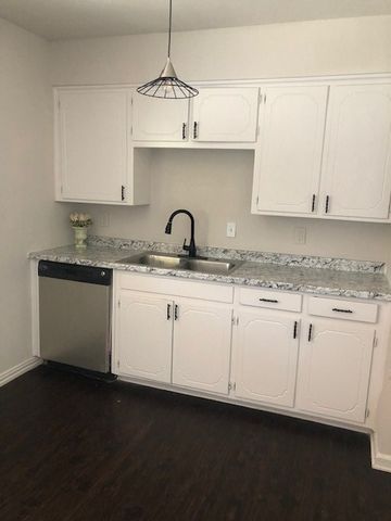 409 N Cedar Street, Springtown, TX 76082
