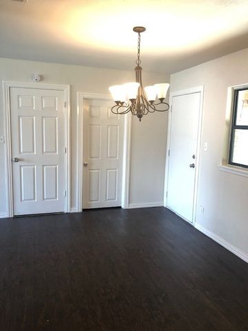409 N Cedar Street, Springtown, TX 76082