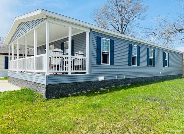 21575 Clochette Drive, Macomb, MI 48044