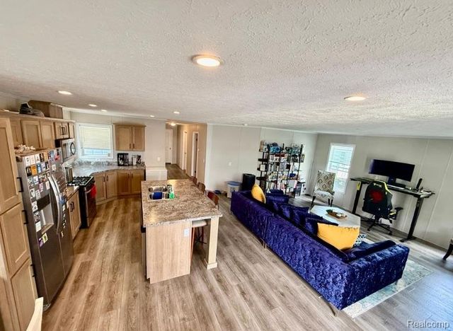 21575 Clochette Drive, Macomb, MI 48044