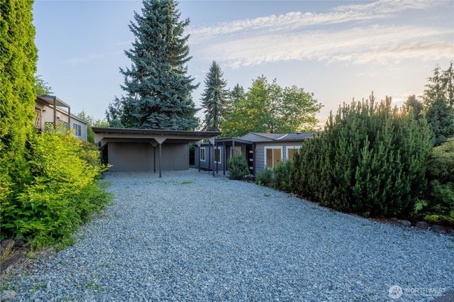 23824 100th Avenue E, Graham, WA 98338
