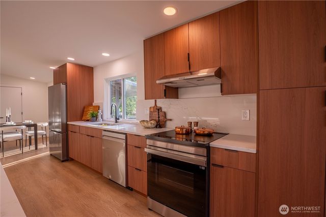23824 100th Avenue E, Graham, WA 98338