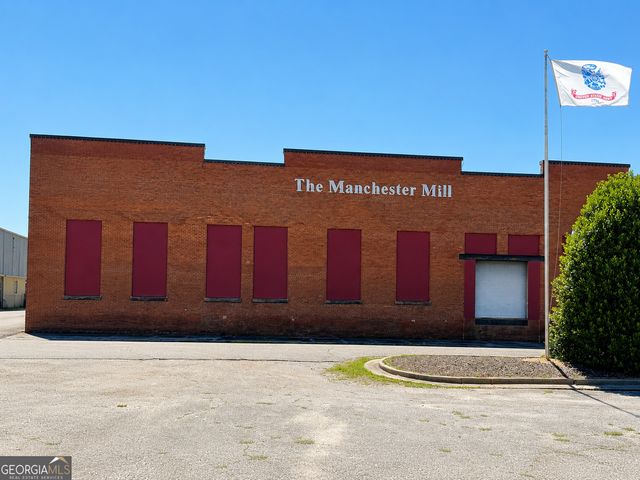 2 Wilson Street, Manchester, GA 31816