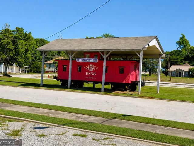 2 Wilson Street, Manchester, GA 31816