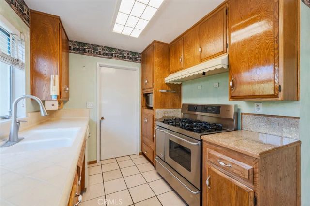 1872 W Tedmar, Anaheim, CA 92804