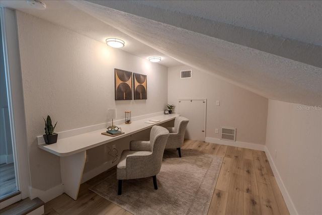 10510 CHELMSFORD WAY, Tampa, FL 33626