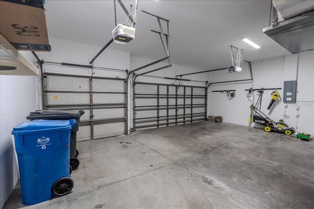 10510 CHELMSFORD WAY, Tampa, FL 33626