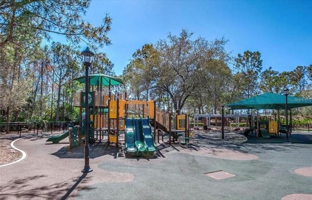 10510 CHELMSFORD WAY, Tampa, FL 33626