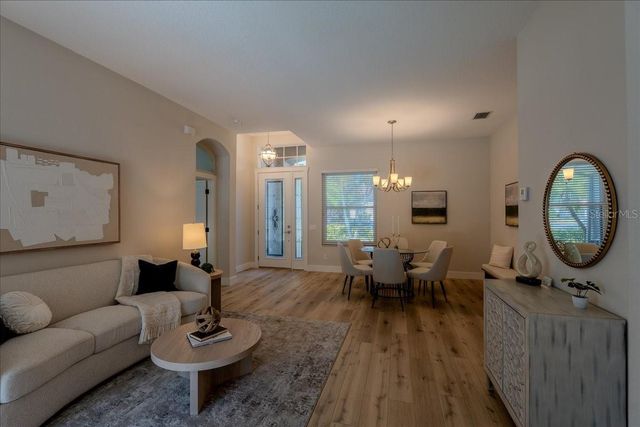 10510 CHELMSFORD WAY, Tampa, FL 33626