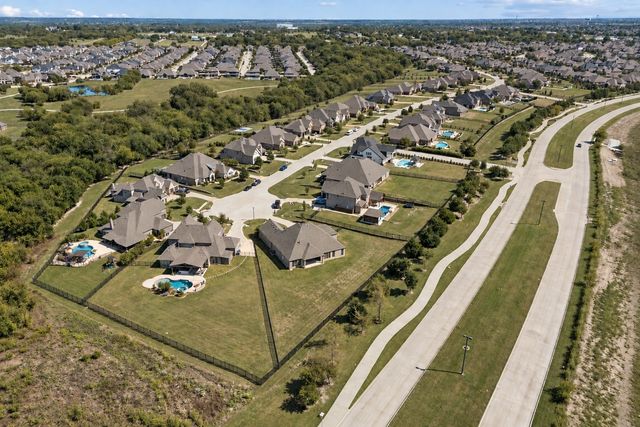 605 Calm Crest Drive, Rockwall, TX 75087