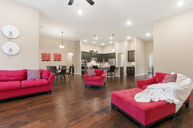 203 Magnolia Reserve Loop, Magnolia, TX 77354