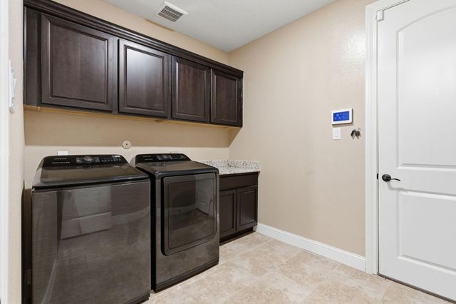 203 Magnolia Reserve Loop, Magnolia, TX 77354