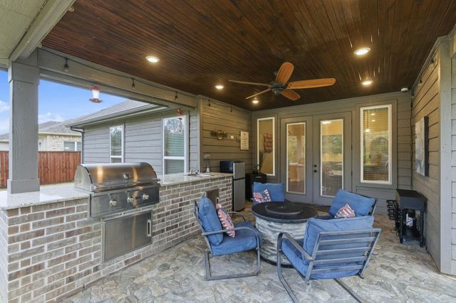 203 Magnolia Reserve Loop, Magnolia, TX 77354