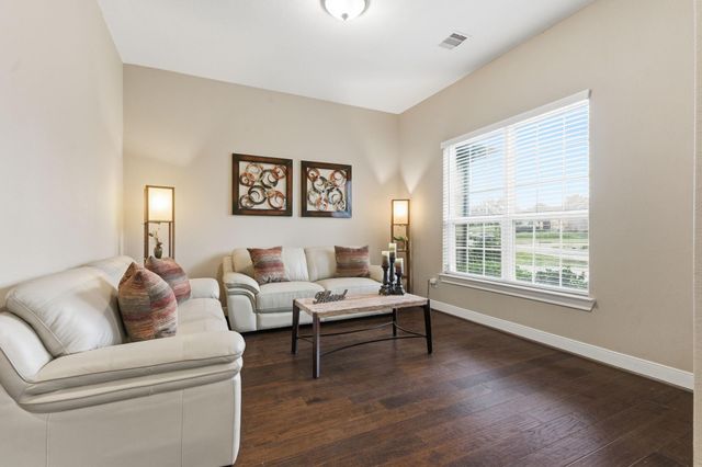 203 Magnolia Reserve Loop, Magnolia, TX 77354