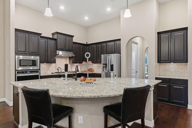 203 Magnolia Reserve Loop, Magnolia, TX 77354